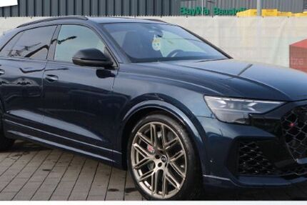 Audi RSQ8 3.070 km 155.639 &euro; Großwallstadt 63868