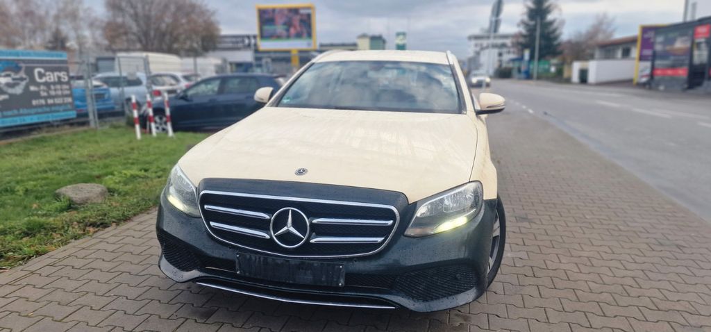 Mercedes-Benz E 200 410.000 km 9.110 &euro; Dietzenbach 63128