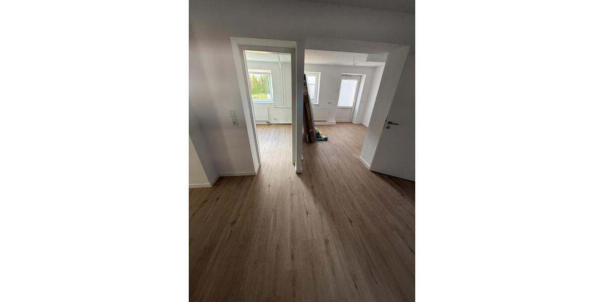 Erdgeschoßwohnung Leidersbach - 2 Zimmer, 75 m&sup2;, 700&euro; | Angebot:26326291