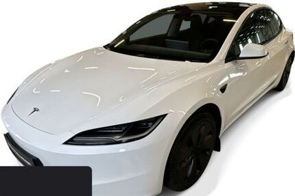 Tesla Model 3 44.007 km 33.700 &euro; Hanau 63457