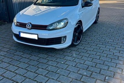 VW Golf 250.000 km 9.900 &euro; Hanau 63452