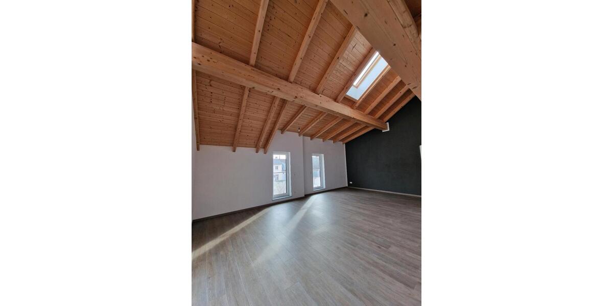 Maisonettenwohnung Klingenberg am Main - 4 Zimmer, 150 m&sup2;, 1.600&euro; | Angebot:23382288