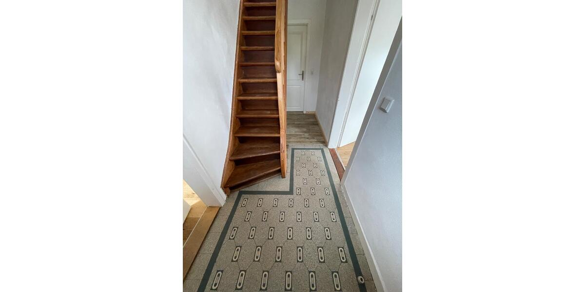 Einfamilienhaus Bürgstadt - 9 Zimmer, 170 m&sup2;, 1.500&euro; | Angebot:25293835