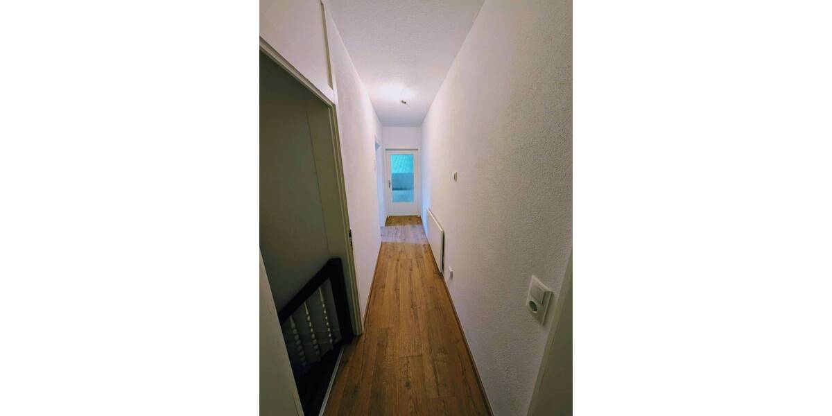 Doppelhaushälfte Freudenberg - 3 Zimmer, 98 m&sup2;, 125.000&euro; | Angebot:25735762