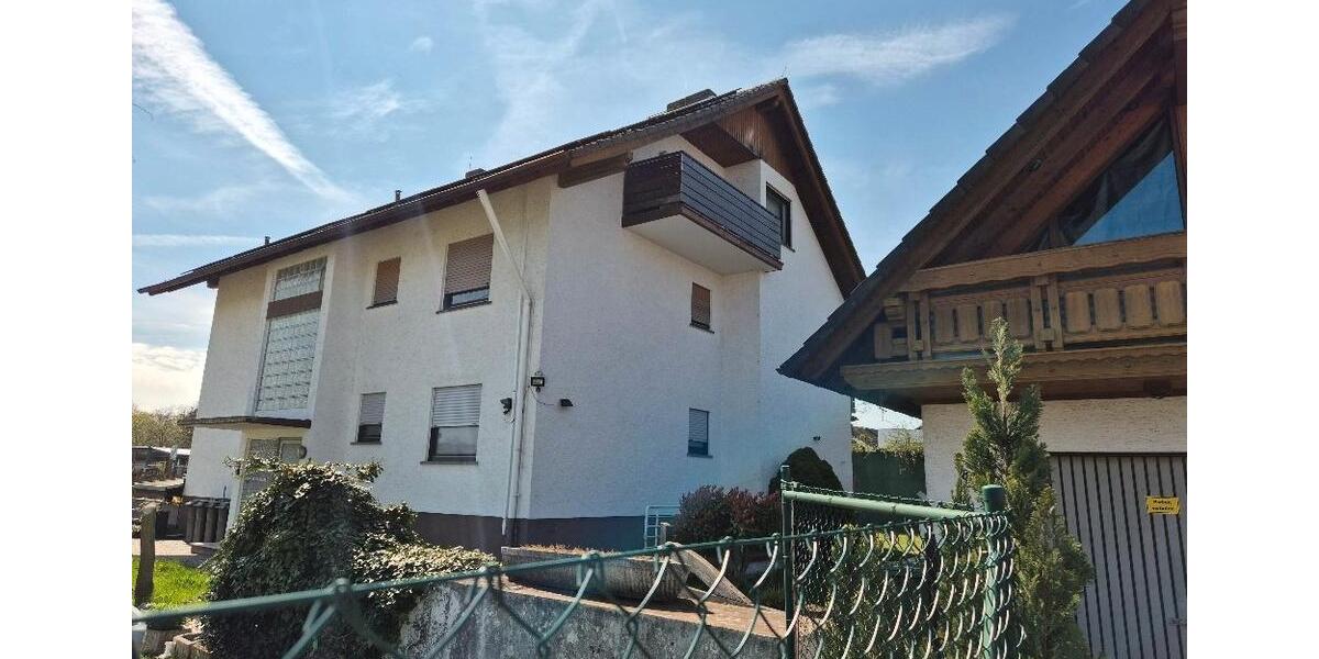 Dachgeschoßwohnung Babenhausen - 3 Zimmer, 76 m&sup2;, 830&euro; | Angebot:26221990