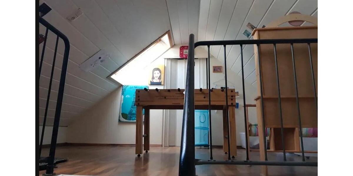 Doppelhaushälfte Gründau - 6 Zimmer, 142 m&sup2;, 429.000&euro; | Angebot:26317042