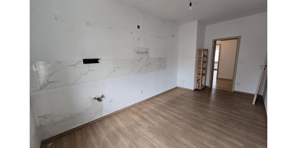 Etagenwohnung Großwallstadt - 3 Zimmer, 110 m&sup2;, 990&euro; | Angebot:24980666