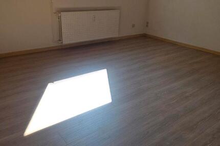 Wohnung Hasselroth - 3 Zimmer, 114 m&sup2;, 1.000&euro; | Angebot:25823205