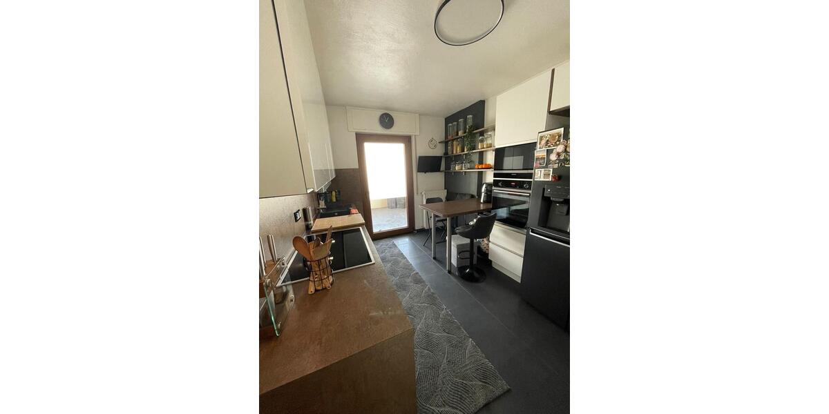 Etagenwohnung Hanau - 3 Zimmer, 86 m&sup2;, 1.460&euro; | Angebot:25988974