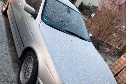 BMW 528 214.000 km 4.900 &euro; Alzenau 63755