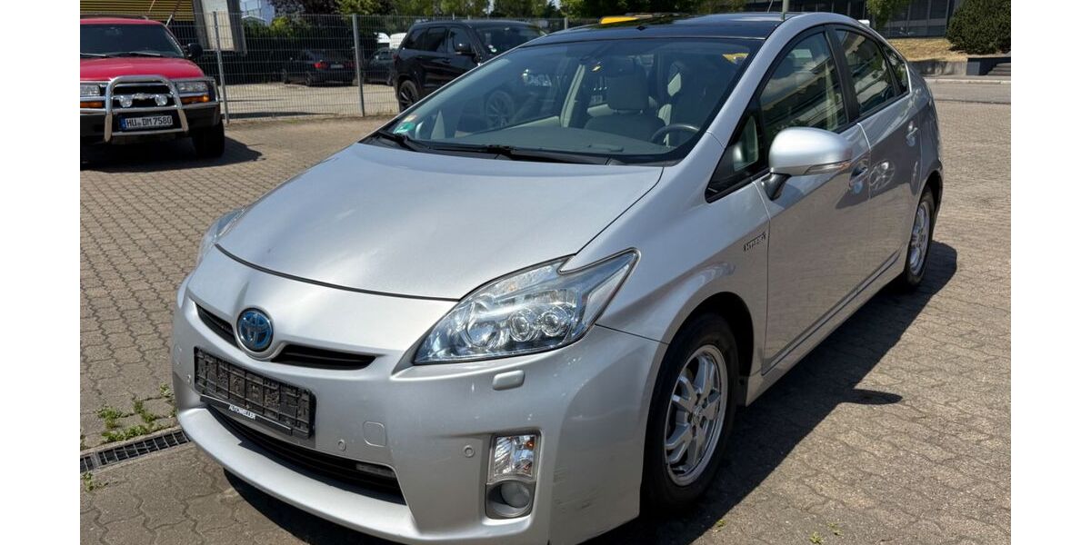 Toyota Prius 260.120 km 5.750 &euro; Hanau 63452