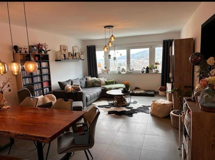 Etagenwohnung Elsenfeld - 4 Zimmer, 120 m&sup2;, 1.250&euro; | Angebot:25942820