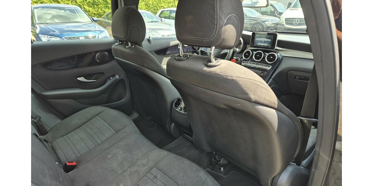 Mercedes-Benz GLC 250 4M Distronic, Rückfahrkamera, AppleCarplay 112.301 km 19.990 &euro; Rodgau 63110