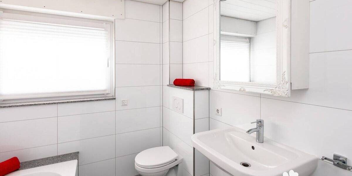 Mehrfamilienhaus, Wohnhaus Haibach - 8 Zimmer, 218 m&sup2;, 535.000&euro; | Angebot:26244927