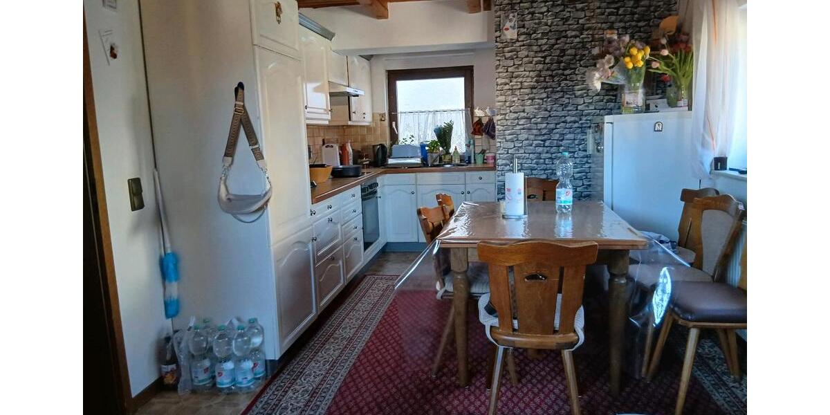 Dachgeschoßwohnung Frammersbach - 3 Zimmer, 85 m&sup2;, 1.100&euro; | Angebot:26326653