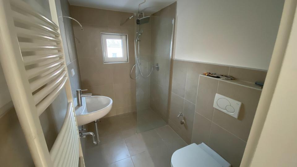 Einfamilienhaus Bessenbach - 5.5 Zimmer, 127 m&sup2;, 1.460&euro; | Angebot:25626134