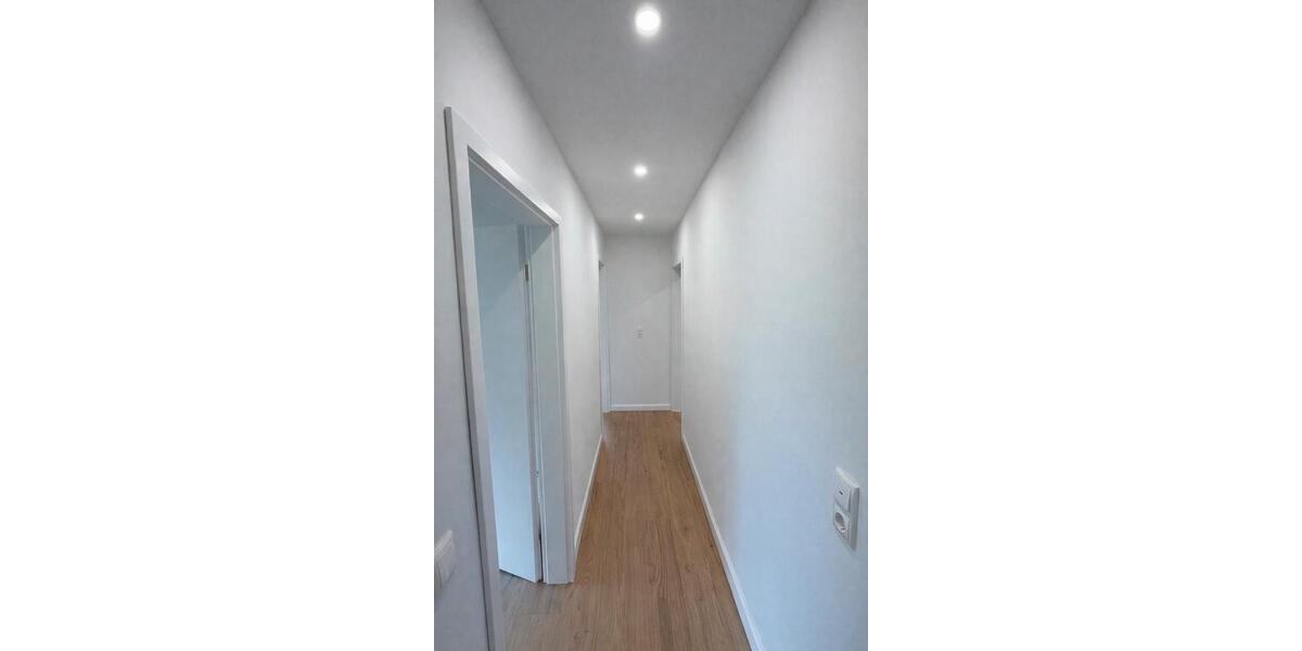 Etagenwohnung Maintal - 3.5 Zimmer, 75 m&sup2;, 1.200&euro; | Angebot:26034174