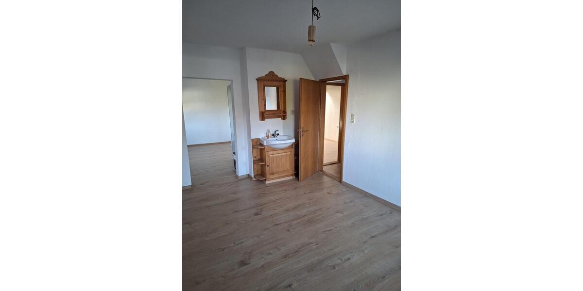Reihenhaus Aschaffenburg Damm - 6 Zimmer, 153 m&sup2;, 395.000&euro; | Angebot:27165789
