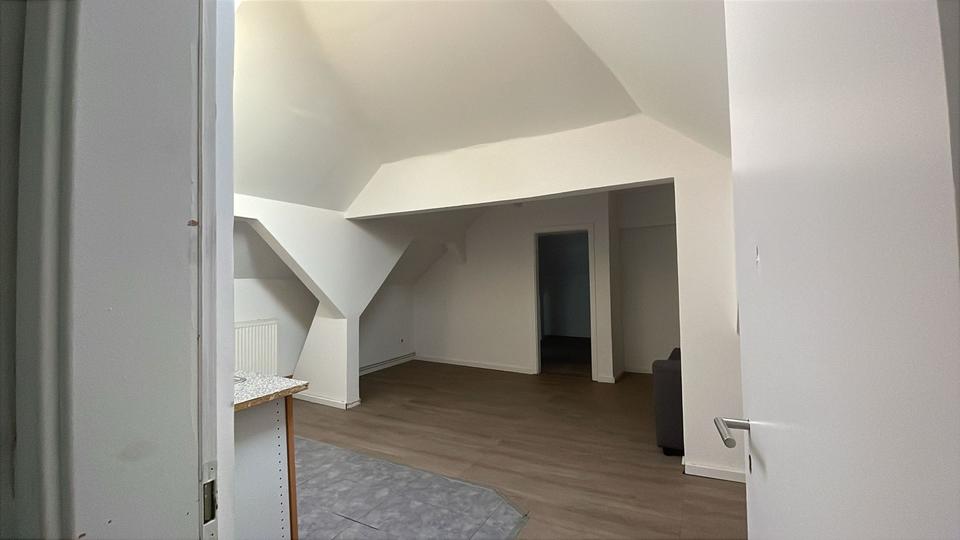 Dachgeschoßwohnung Mühlheim am Main - 3 Zimmer, 65 m&sup2;, 790&euro; | Angebot:25406596