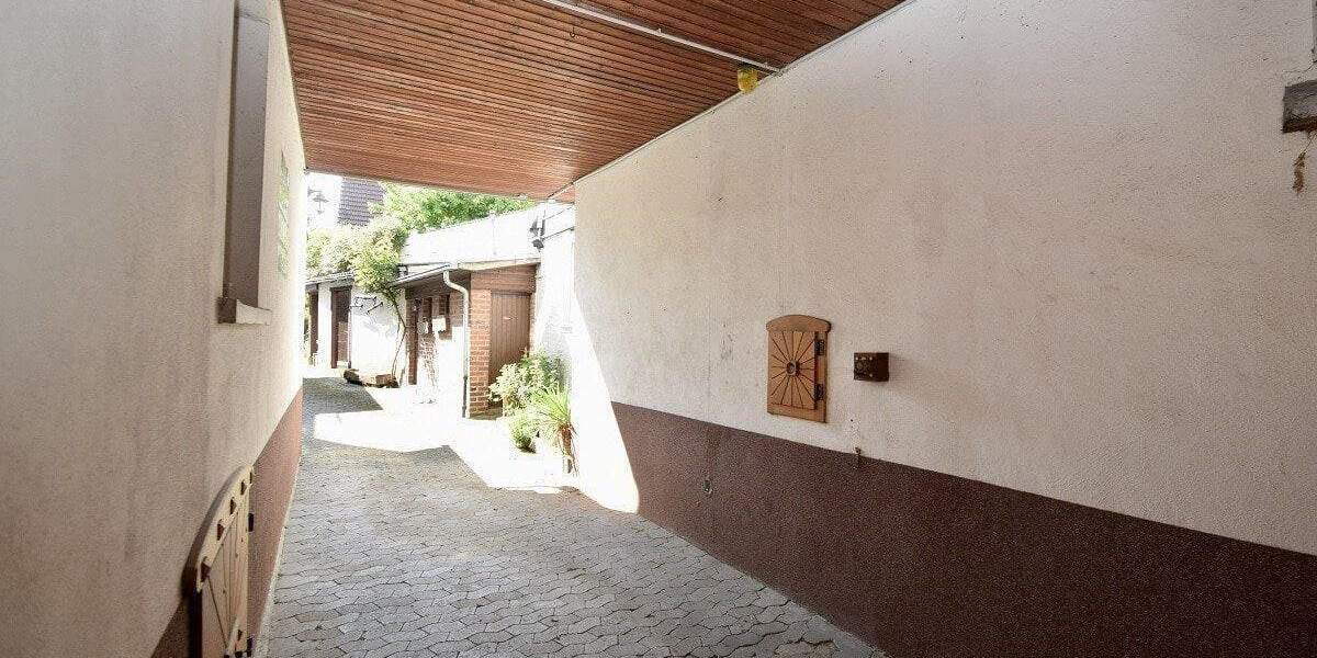 Einfamilienhaus Schaafheim - 1 Zimmer, 268 m&sup2;, 389.000&euro; | Angebot:25696249