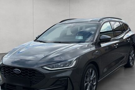 Ford Focus 28.412 km 20.950 &euro; Hanau 63452