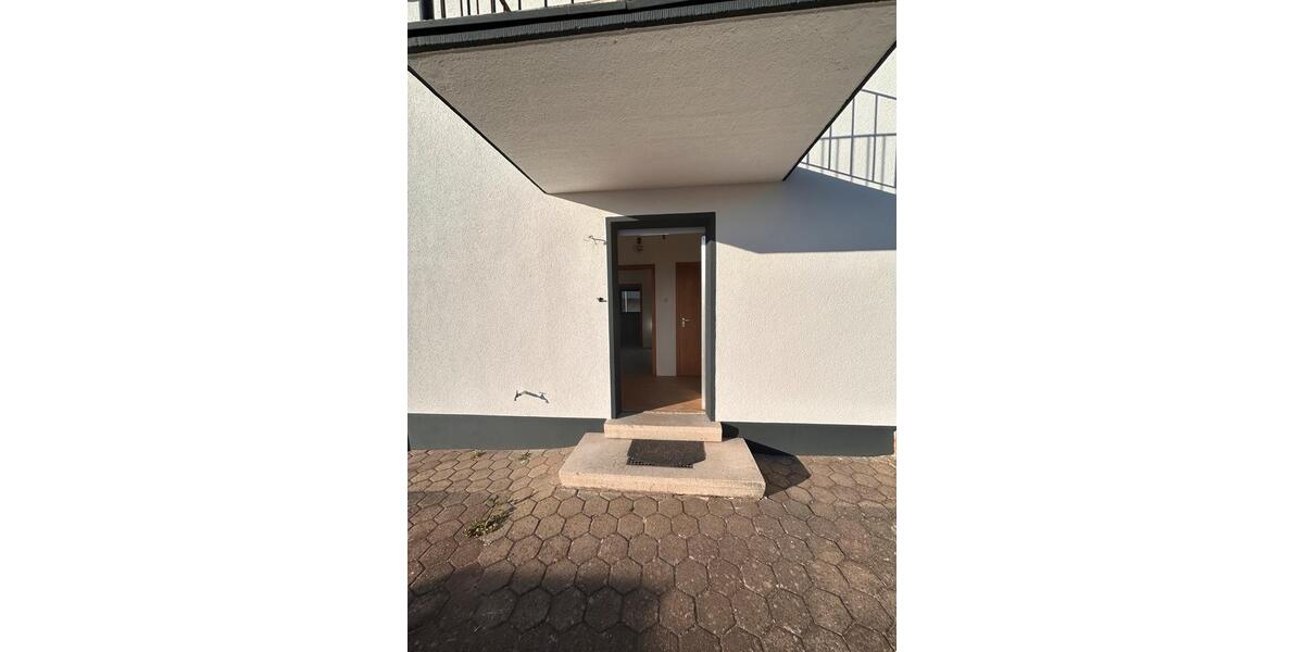 Erdgeschoßwohnung Goldbach - 3 Zimmer, 70 m&sup2;, 1.200&euro; | Angebot:26683670