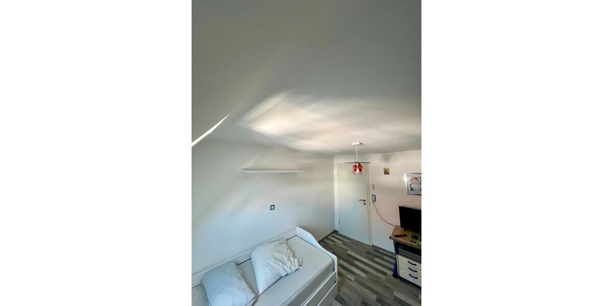 Einfamilienhaus Hanau Großauheim - 11 Zimmer, 211 m&sup2;, 675.000&euro; | Angebot:24852730