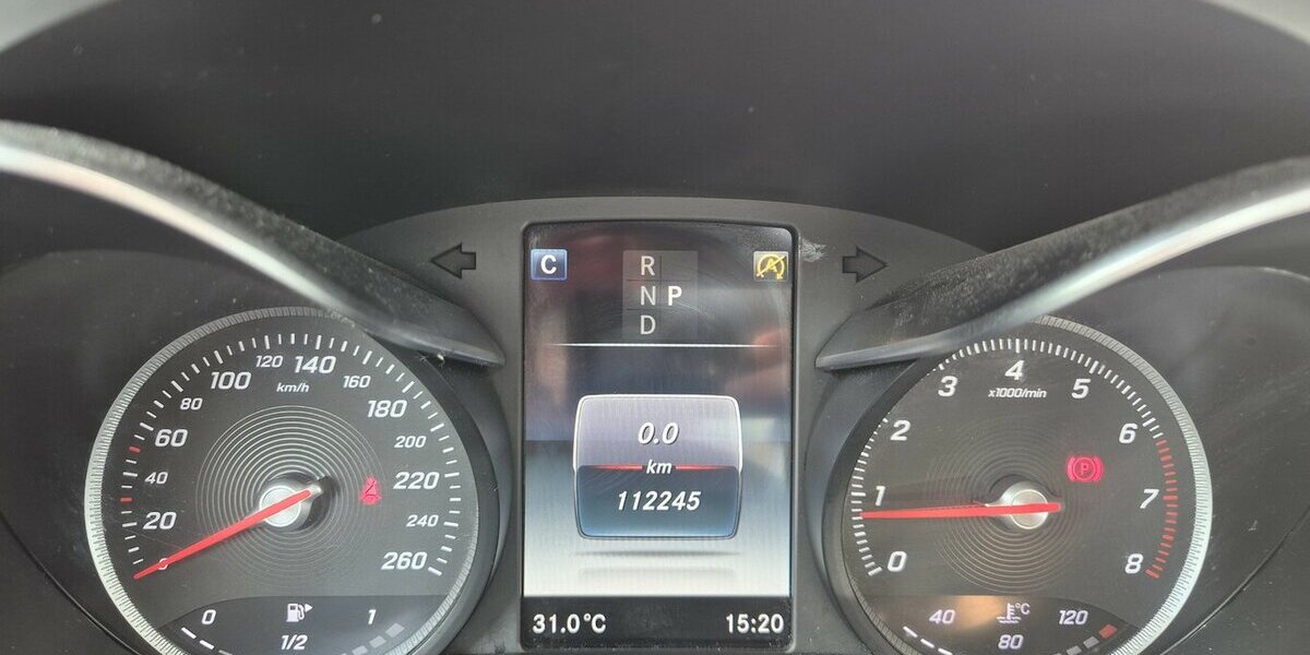 Mercedes-Benz GLC 250 4M Distronic, Rückfahrkamera, AppleCarplay 112.301 km 19.990 &euro; Rodgau 63110