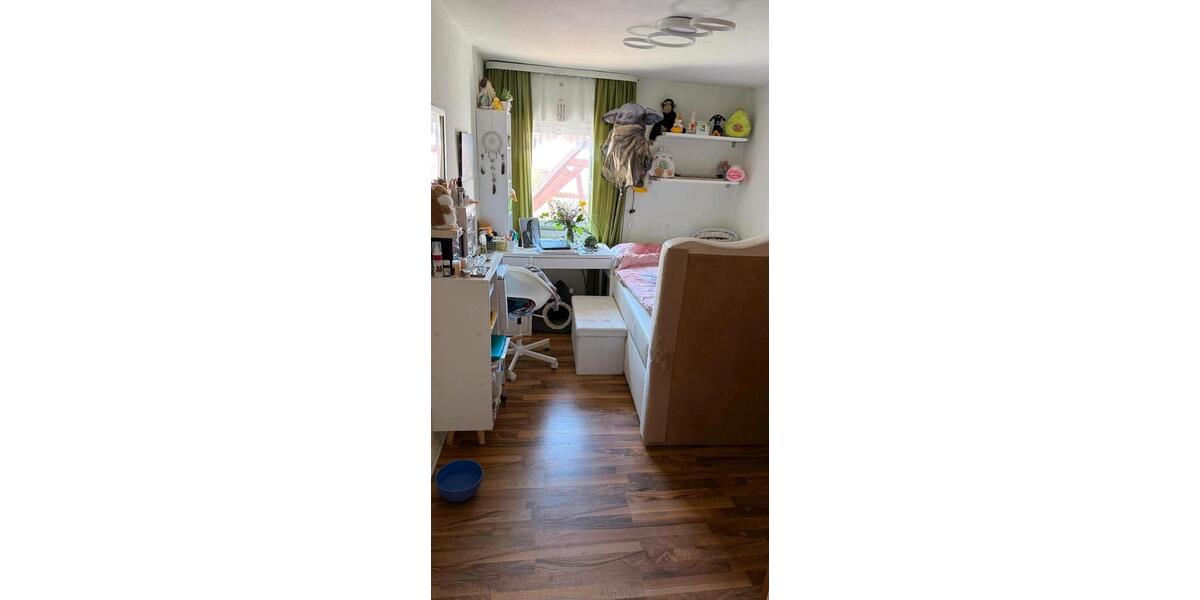 Einfamilienhaus Gelnhausen - 6 Zimmer, 110 m&sup2;, 1.250&euro; | Angebot:26601589