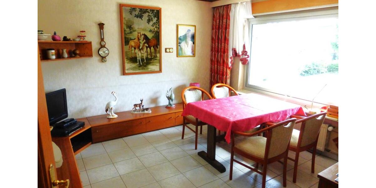 Einfamilienhaus Hasselroth - 7 Zimmer, 140 m&sup2;, 479.000&euro; | Angebot:25808101