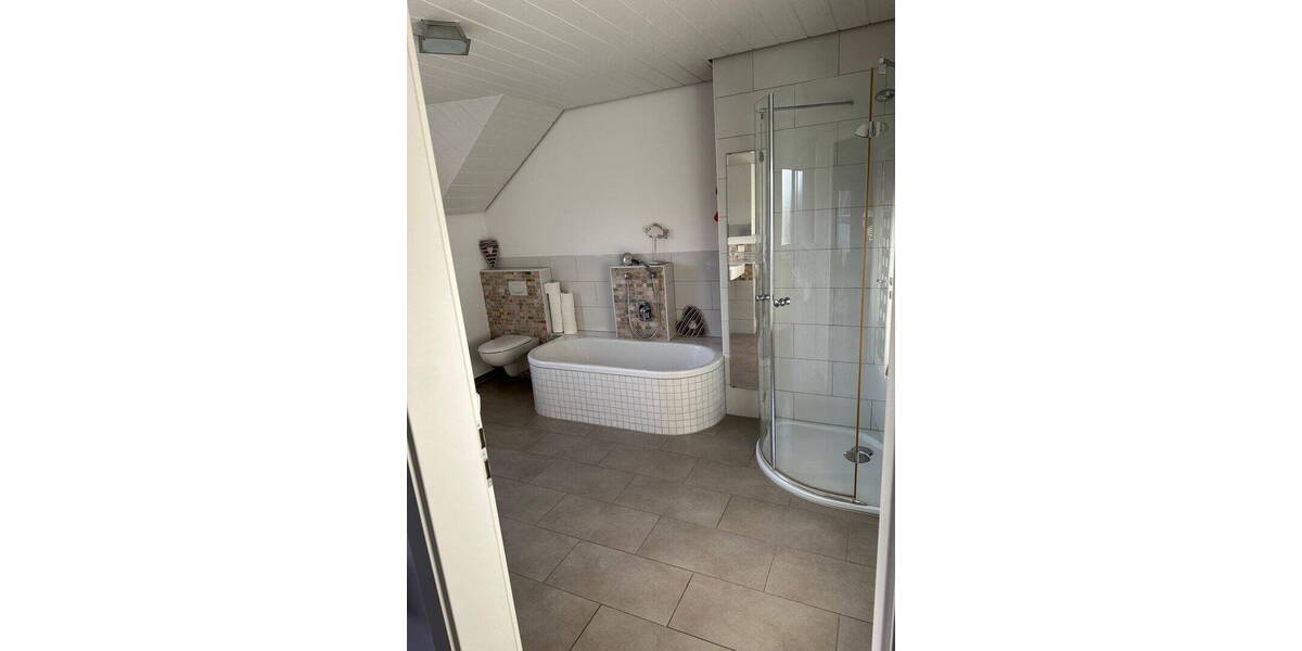 Einfamilienhaus Rodgau Jügesheim - 7 Zimmer, 205 m&sup2;, 969.000&euro; | Angebot:26190237