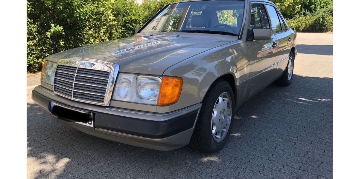Mercedes-Benz 200 178.000 km 4.000 &euro; Messel 64409