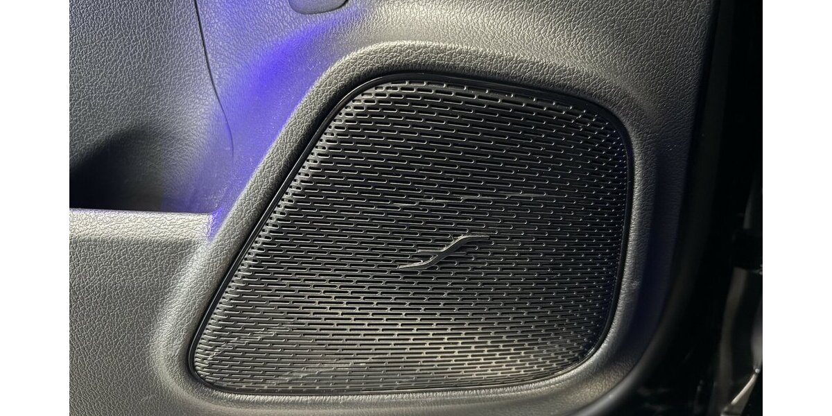 Mercedes-Benz EQA 350 4Matic AMG ADVANCED+ DISTRONIC-PANO-AHK 22.271 km 42.989 &euro; Groß-Umstadt 64823