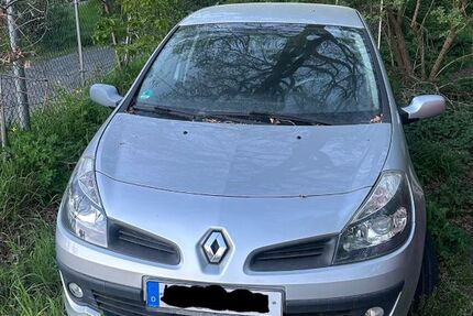 Renault Clio 118.000 km 6.500 &euro; Mühlheim am Main 63165