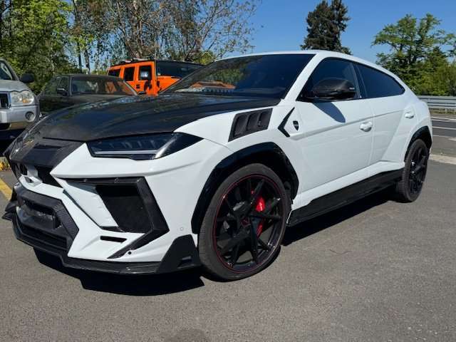 Lamborghini Urus 75.000 km 250.000 &euro; Hanau 63457