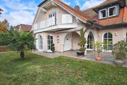 Haus Hösbach - 7 Zimmer, 212 m&sup2;, 795.000&euro; | Angebot:25370265