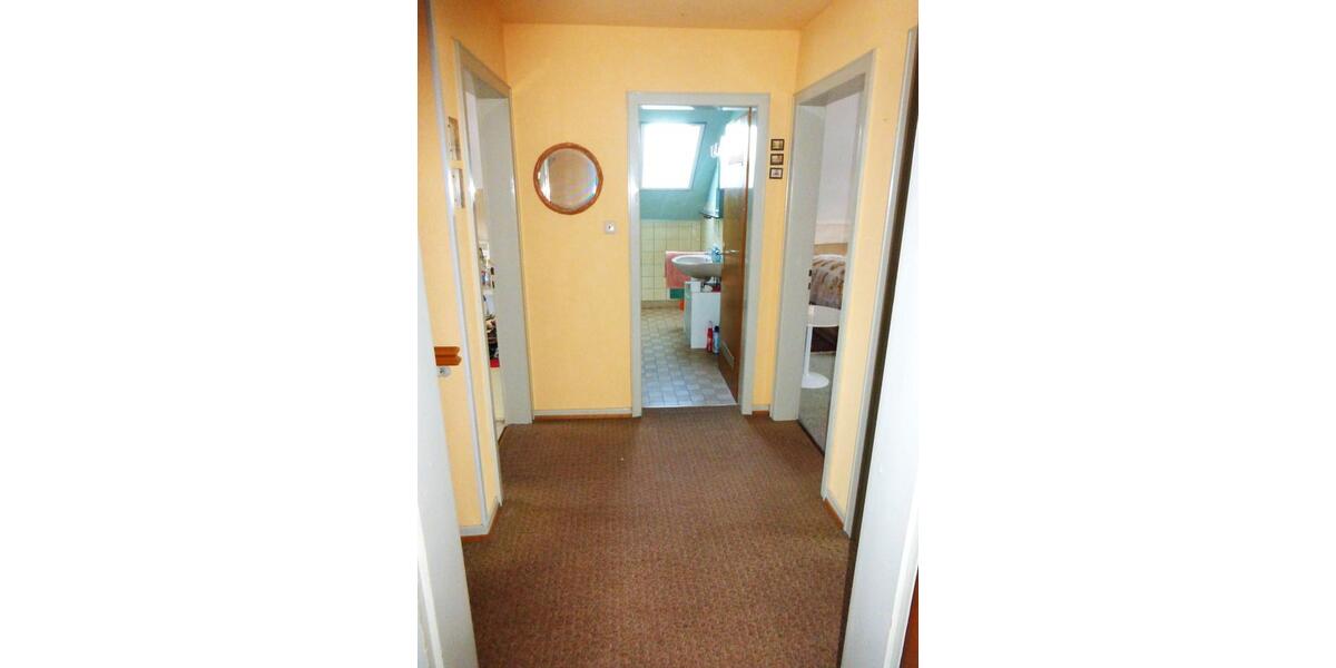 Einfamilienhaus Hasselroth - 7 Zimmer, 140 m&sup2;, 429.000&euro; | Angebot:26690506