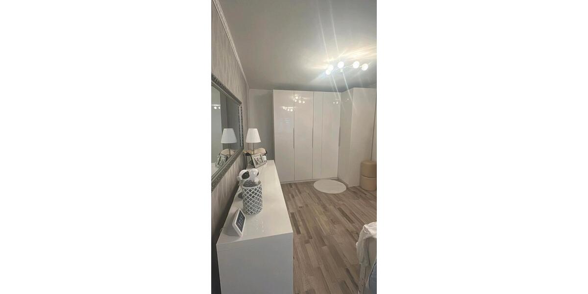 Etagenwohnung Maintal - 4 Zimmer, 122 m&sup2;, 370.000&euro; | Angebot:25284216
