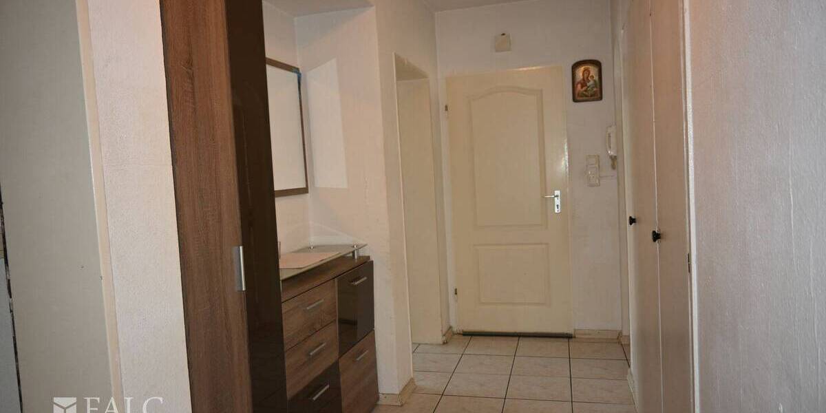 Etagenwohnung Obernburg am Main Obernburg - 4 Zimmer, 96 m&sup2;, 279.000&euro; | Angebot:25836935