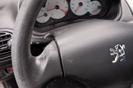 Peugeot 206 117.200 km 950 &euro; Aschaffenburg 63739