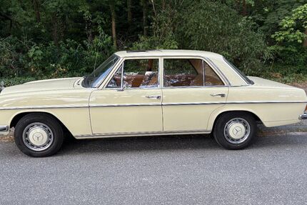 Mercedes-Benz 220 65.000 km 19.990 &euro; Obertshausen 63179