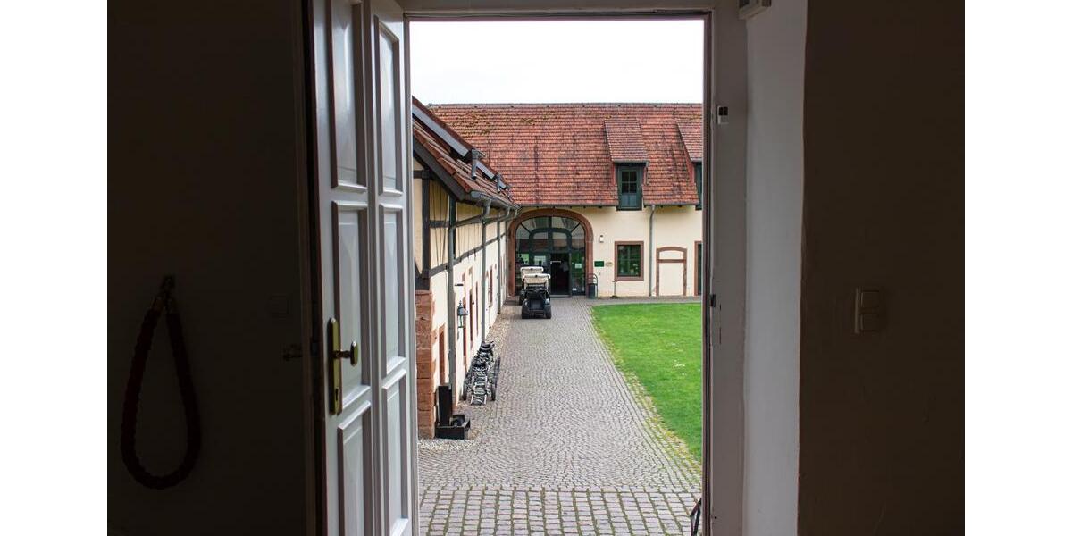 Etagenwohnung Freigericht - 15 Zimmer, 210 m&sup2;, 2.415&euro; | Angebot:21156337