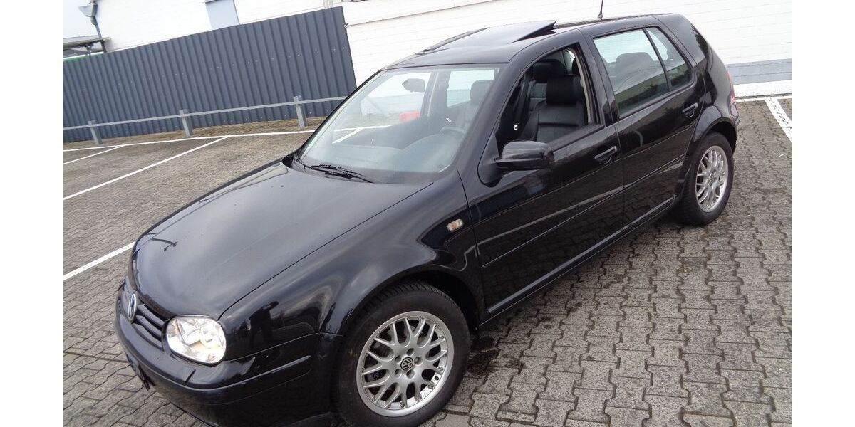 VW Golf 149.996 km 3.990 &euro; Mühlheim 63165