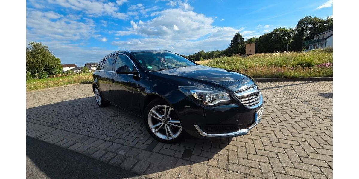 Opel Insignia 213.000 km 5.200 &euro; Gründau 63584