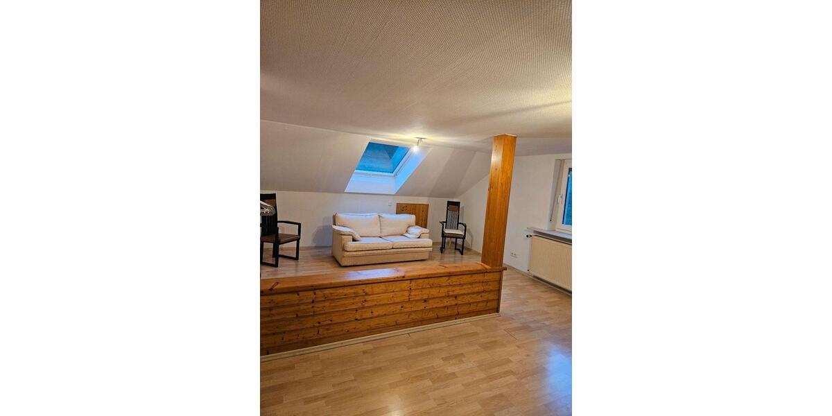 Dachgeschoßwohnung Heimbuchenthal - 2 Zimmer, 70 m&sup2;, 590&euro; | Angebot:25948039