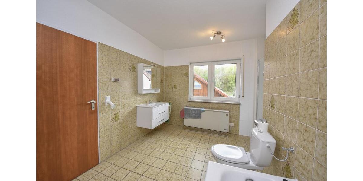 Etagenwohnung Babenhausen - 3 Zimmer, 84 m&sup2;, 650&euro; | Angebot:26299432