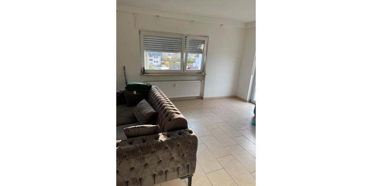 Etagenwohnung Erlenbach am Main - 3 Zimmer, 93 m&sup2;, 1.250&euro; | Angebot:25894989