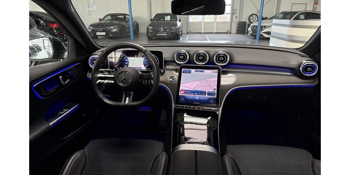 Mercedes-Benz C 200 AMG PREMIUM DISTRONIC-STANDHEIZ.-PANORAMA! 16.170 km 45.849 &euro; Groß-Umstadt 64823