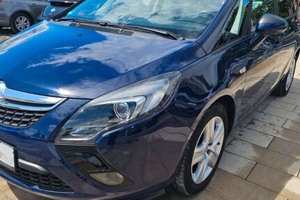 Opel Zafira Tourer 87.800 km 9.250 &euro; Aschaffenburg 63741