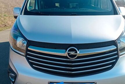 Opel Vivaro 110.000 km 14.500 &euro; Hösbach 63768